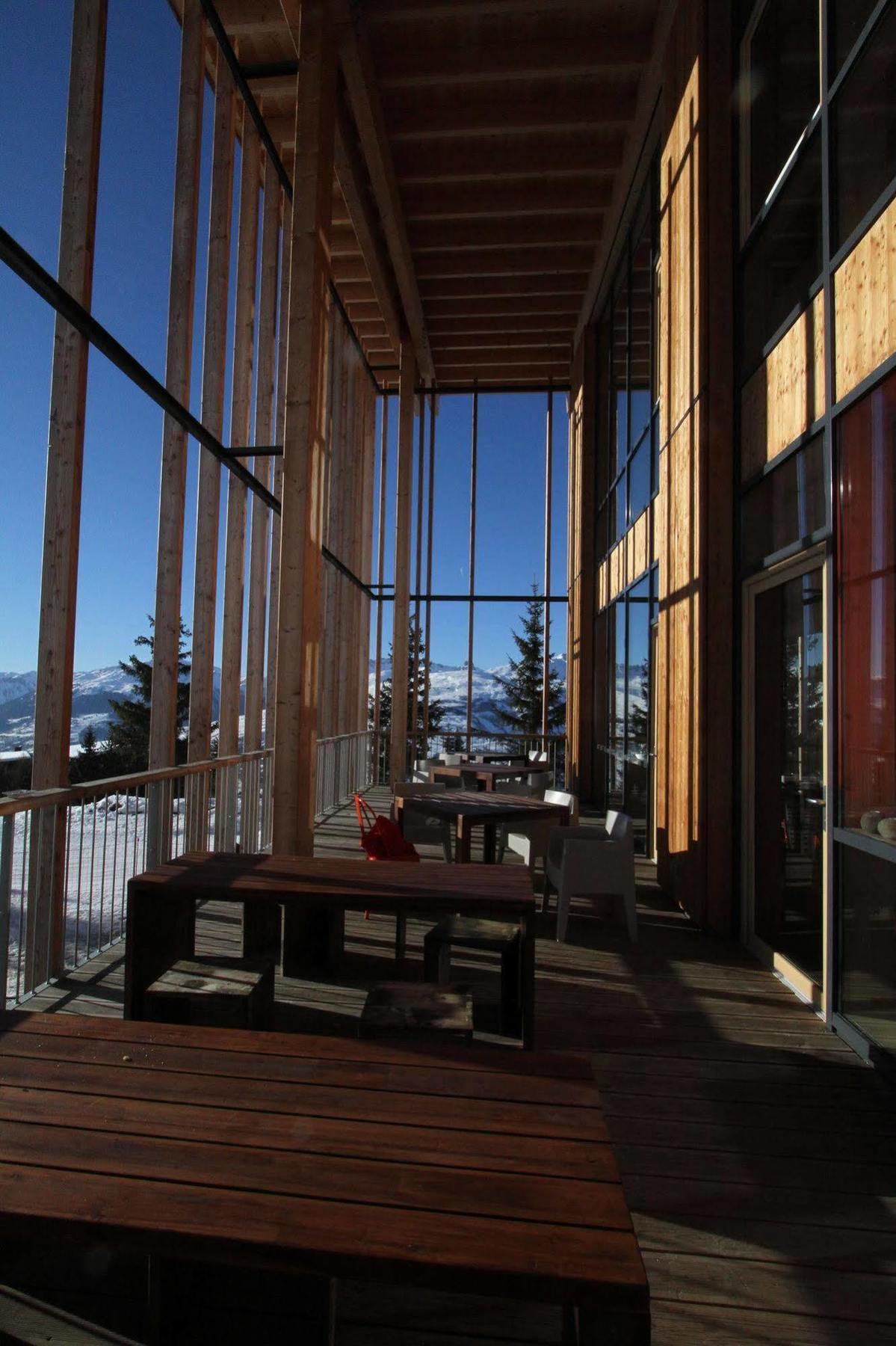 Hotel L'aiguille Grive 4*
